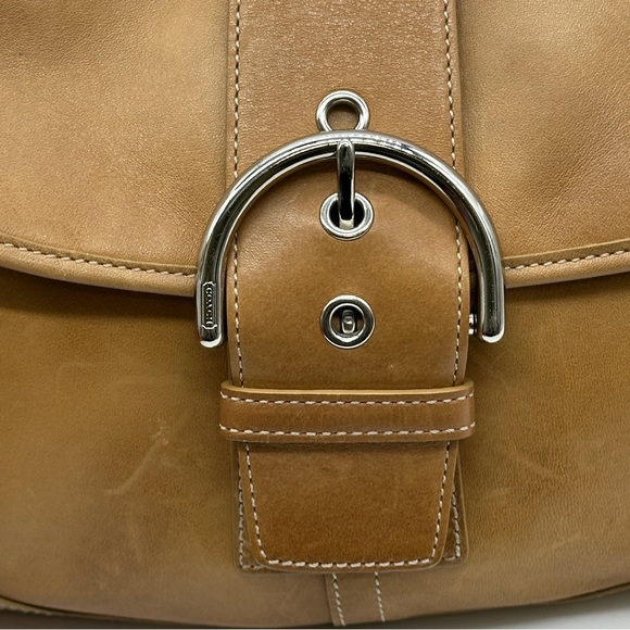 Coach Vintage Shoulder Bag. - Picture 6 of 12
